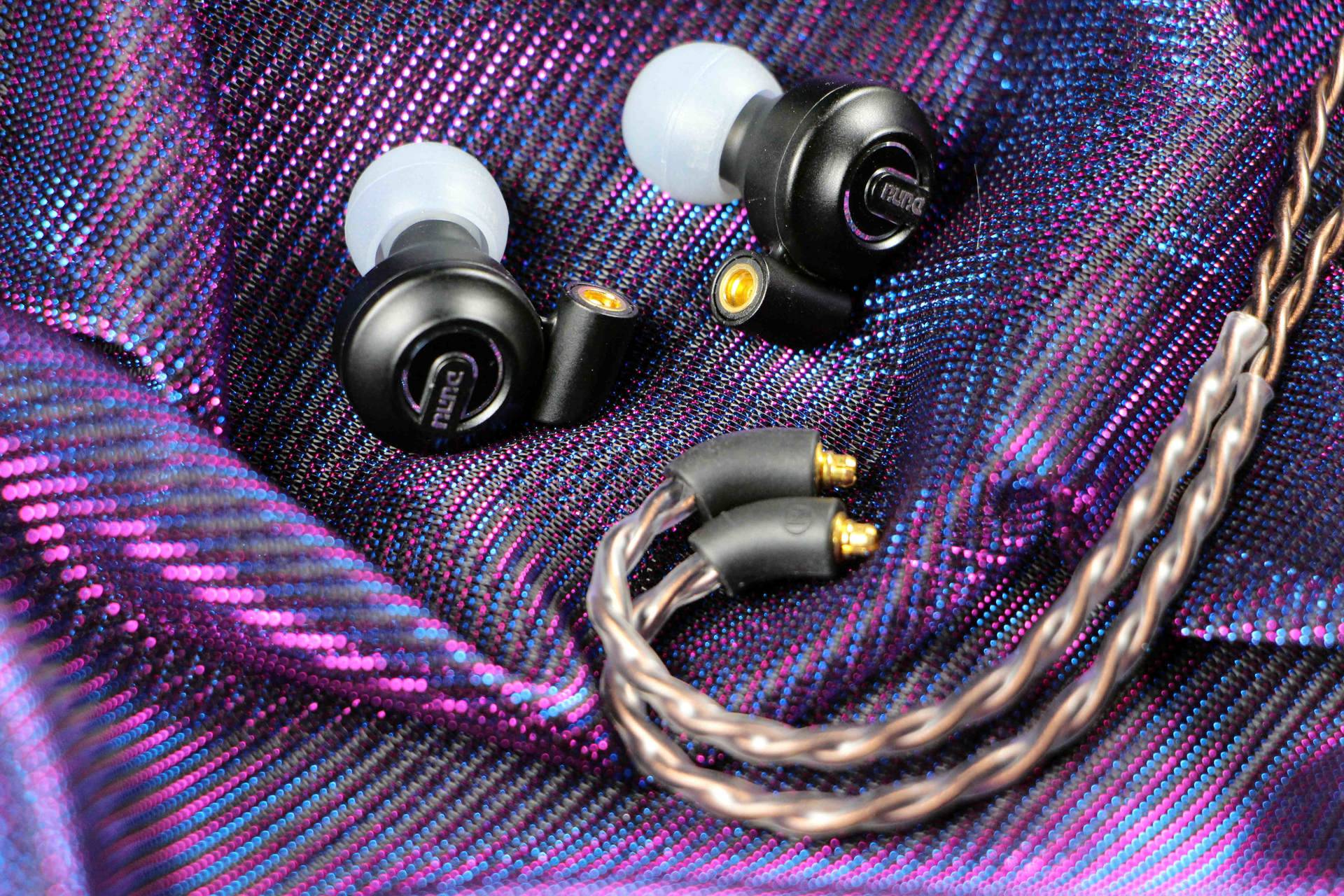 国产hifi耳机推荐,达音科dk3001hifi入耳式耳机