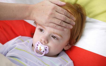 支气管炎反复发烧的孩子怎么护理,急性支气管炎护理诊断及护理措施