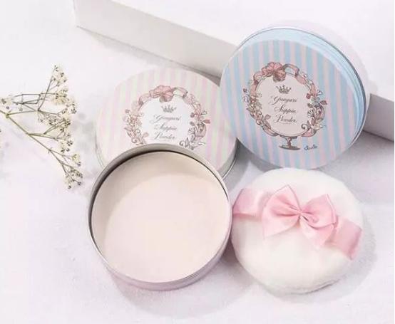 被抖音刷火的“化妆品”,club晚安粉太腻了,别再上VC水的当了