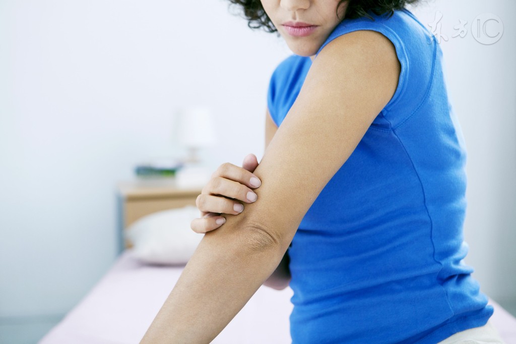 荨麻疹的皮肤是怎样的,有没有人真正说明荨麻疹病因