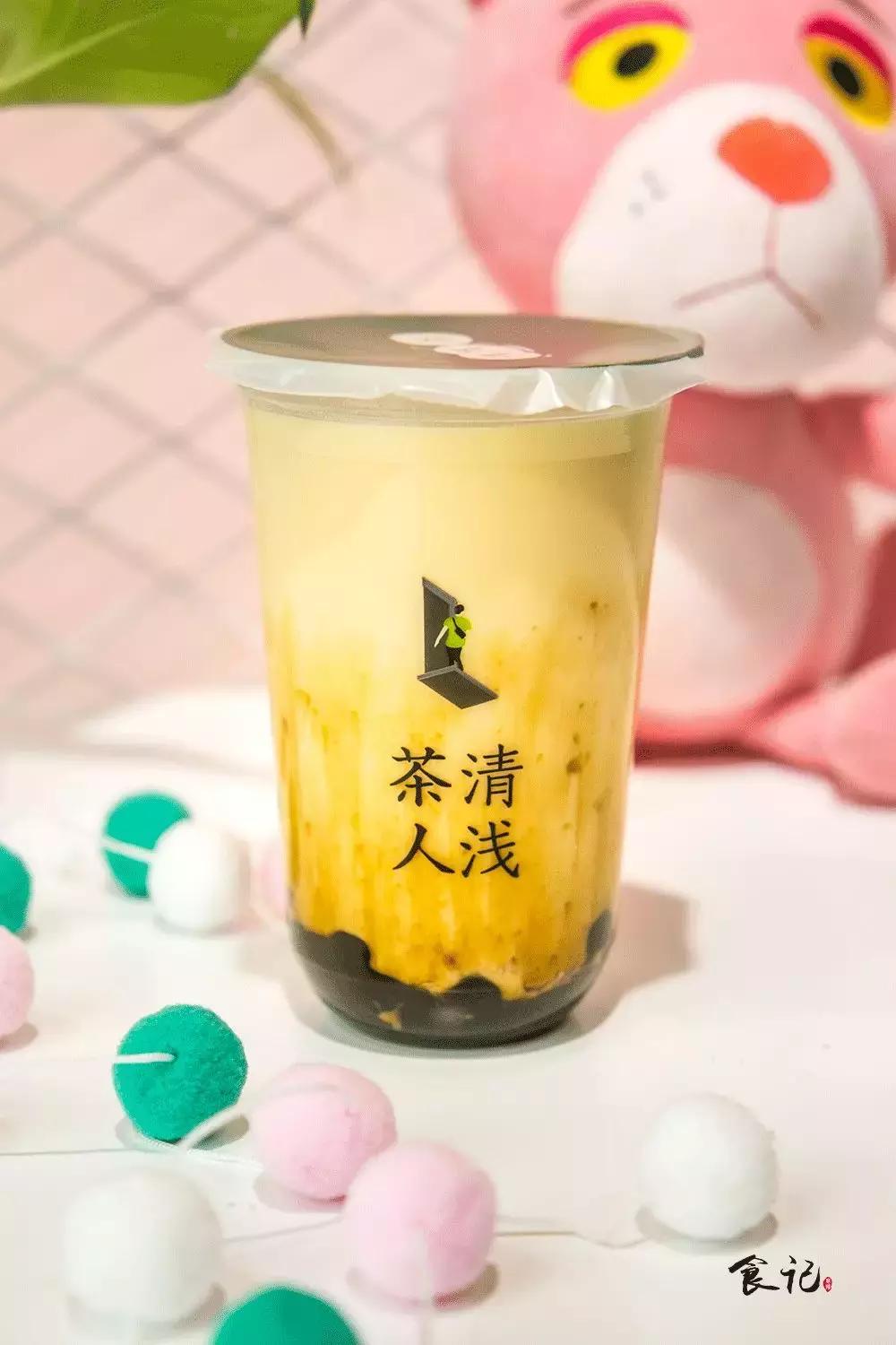 我太太太难了!体感36℃的襄阳夏天,全靠一杯高颜值的茶饮续命