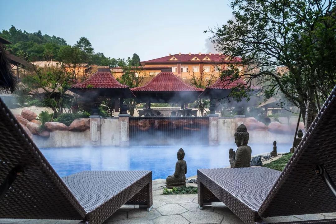 冬天这么冷去北温泉泡泡温泉可好,冬季怎么能不泡温泉呢