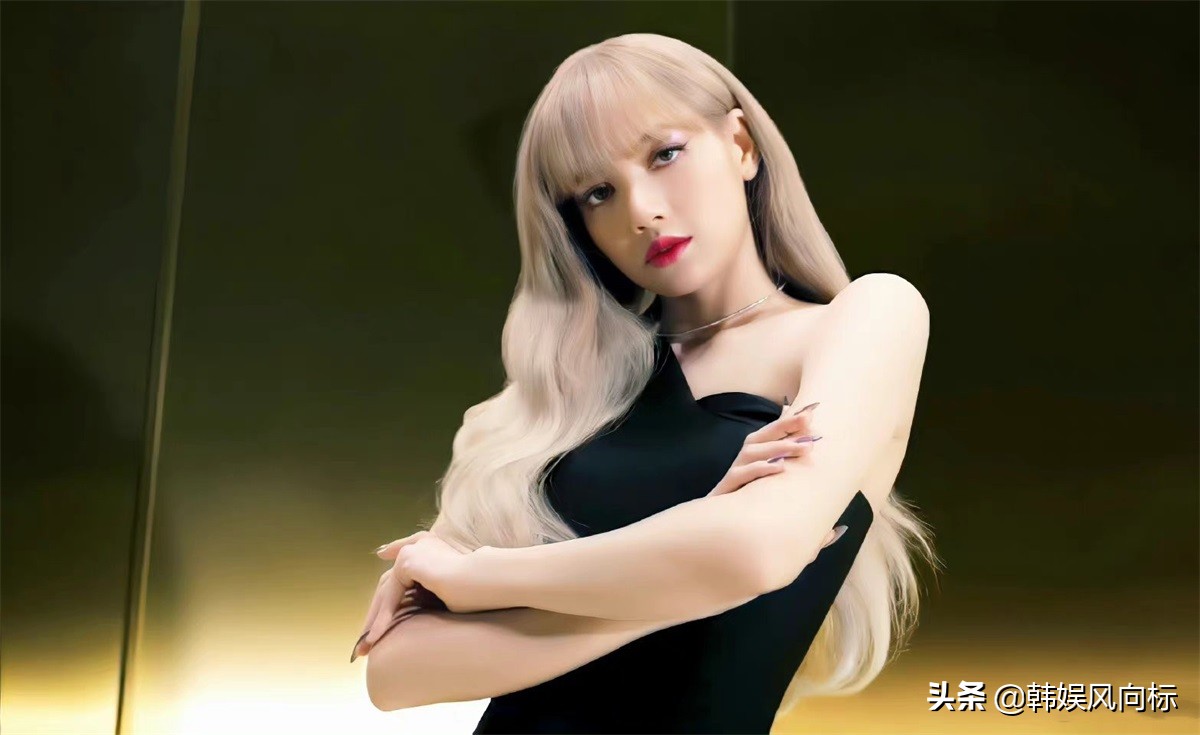 blackpinklisa眼影教程,blackpinklisa时尚品牌