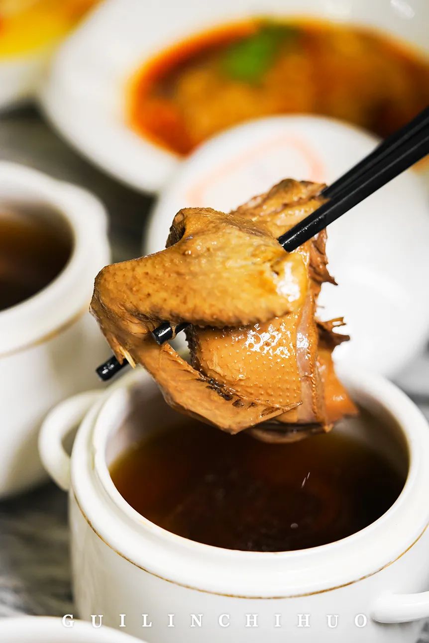 拿珍贵药材坐镇的养生汤馆,一碗隔水原盅炖汤,桂林也能喝到啦