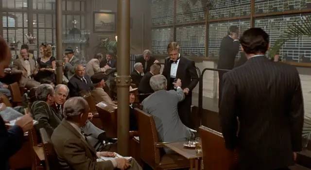 奥斯卡“最佳赌片”,小人物复仇黑帮老大,主角后来成了九头蛇