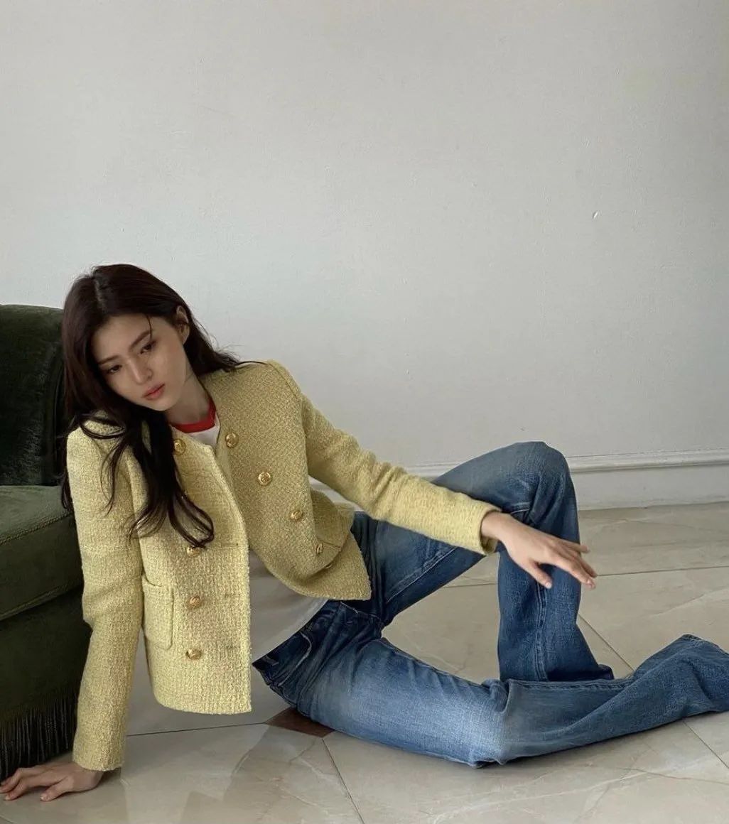 韩素希的穿搭,韩素希中性穿搭