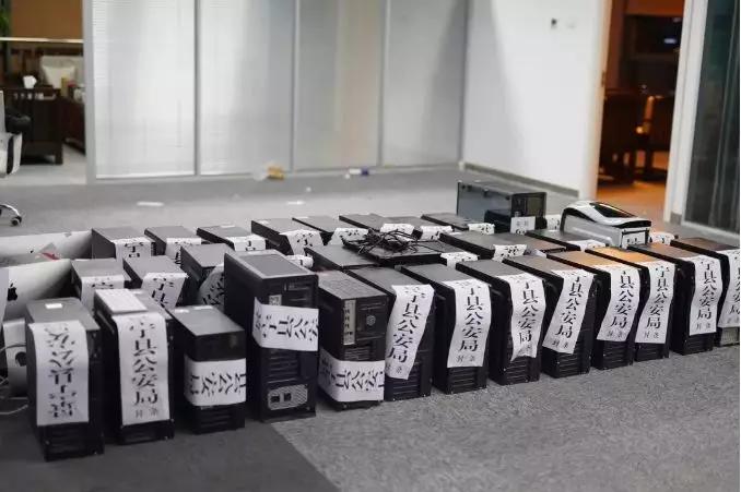 这条游戏弹窗小广告的背后，竟是每日流水近亿元的网络赌博平台