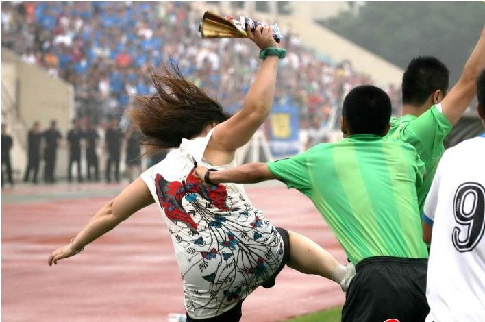 消除C罗的体毛越位！国际足联要研究一项革新技术，比VAR厉害