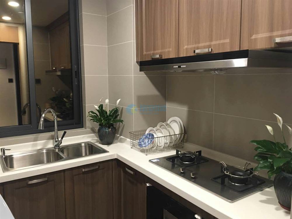 日月湾和融创日月湾去哪个好,融创日月岛怎么样