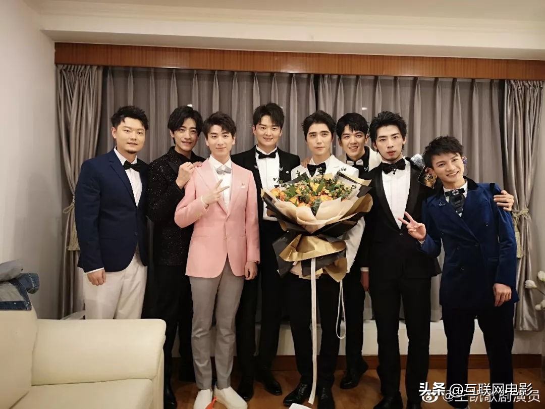 迷妹*攻围**、戒备森严、实名认证…这场巡演让高喊6千的黄牛也栽了