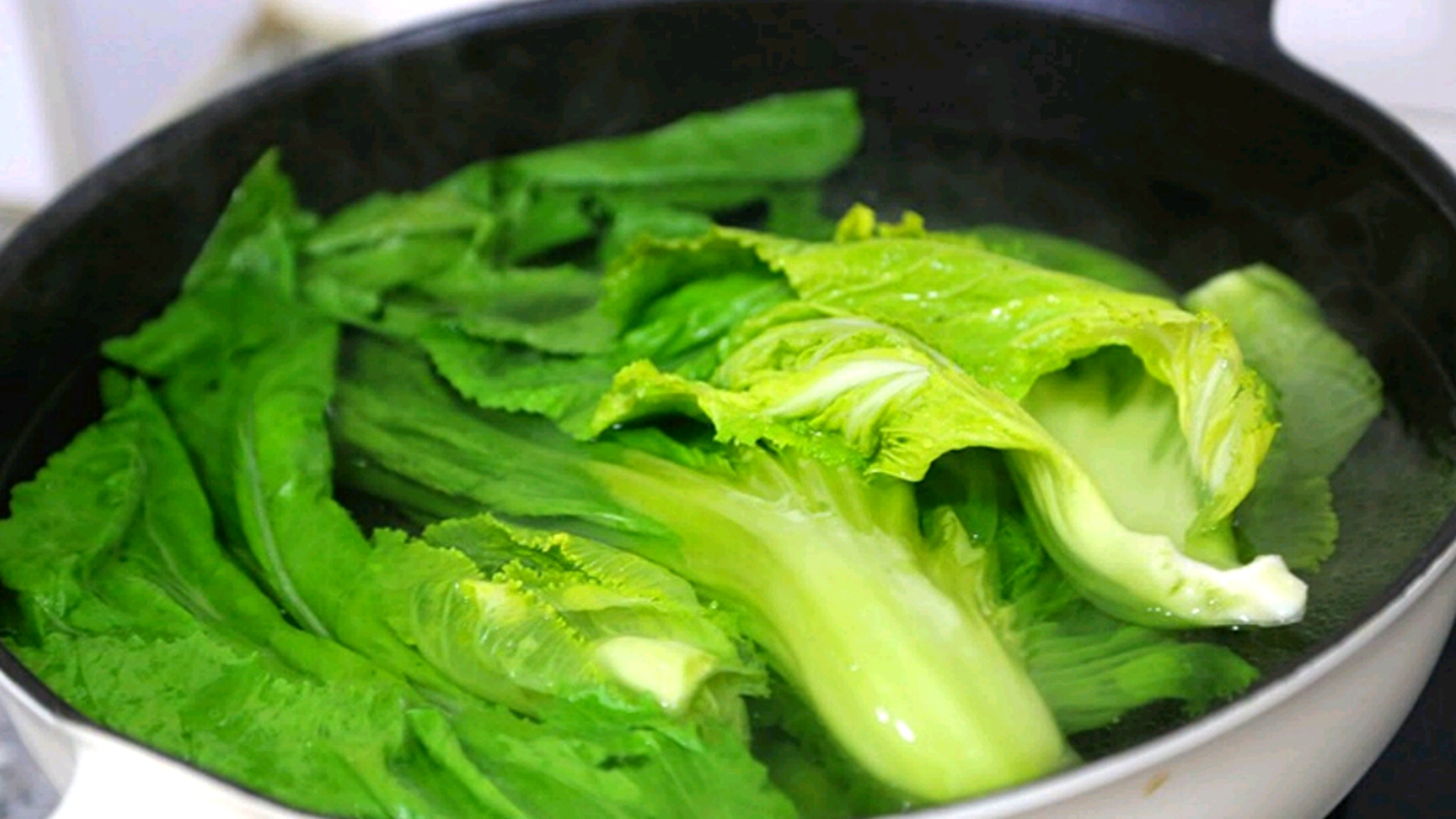 酸爽开胃酸菜炒粉这样做最地道,酸菜炖排骨酸爽开胃