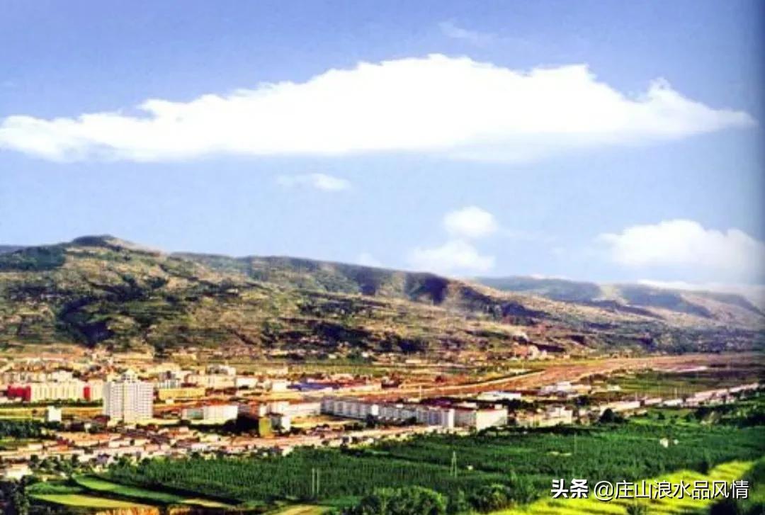 庄浪县朝那湫旅游景区,庄浪县的朝那湫历史传说