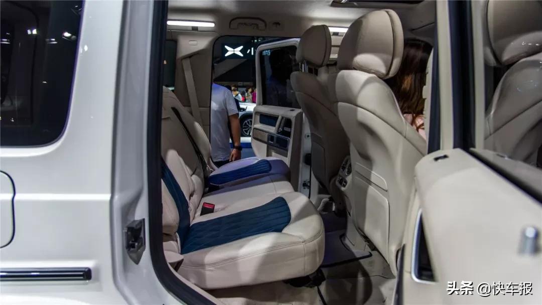 体验奔驰纯电G级越野车,体验老款奔驰g500