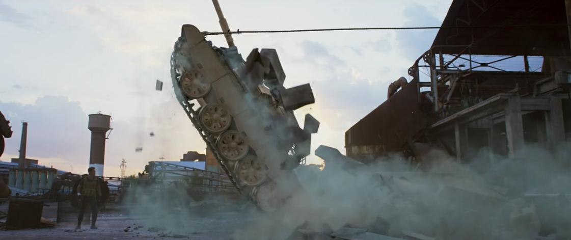 吴京导演战狼2深度解析,从升级镜头开始