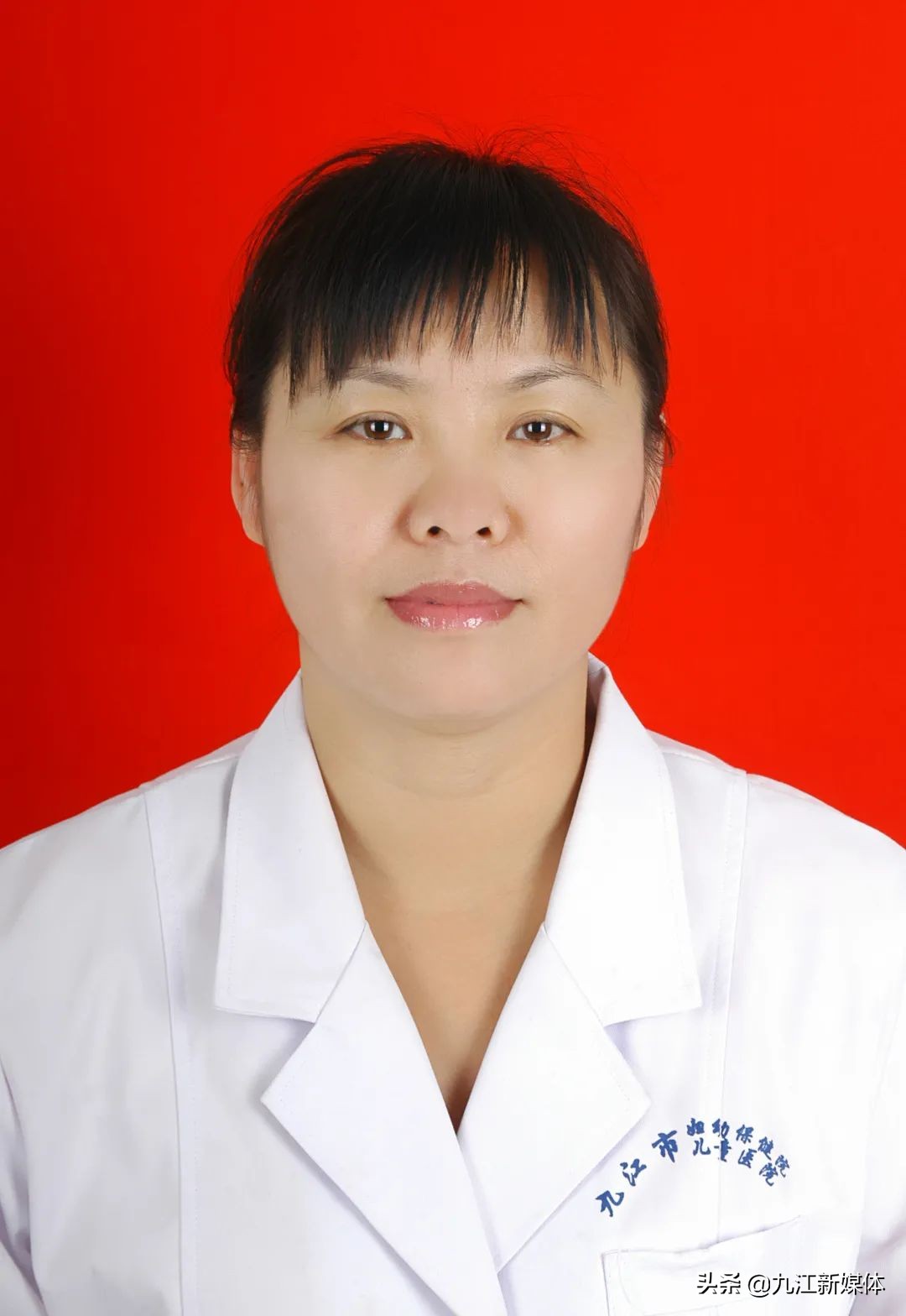 女性小腹疼痛要警惕妇科炎症,妇科医生说小腹痛是内科的问题