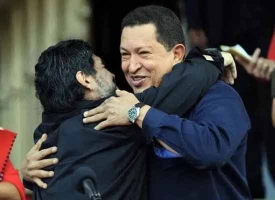 马拉多纳六十岁：一个超脱体育的左派政治领袖