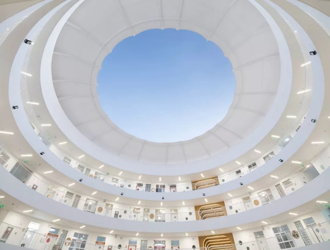 国内10所最美幼儿园,最美中国幼儿园视频