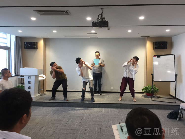 如何改善人际关系的方法,如何改善自己的人际关系范文