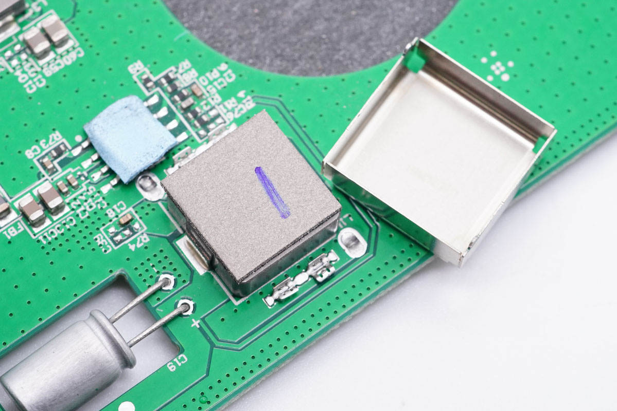 贝尔金二合一无线充测评,mfm认证第三方充电宝