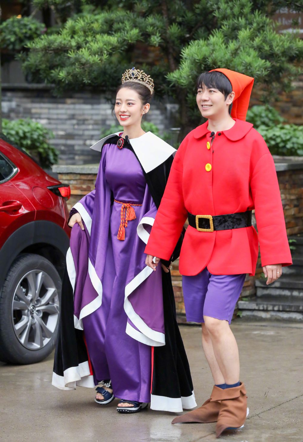 吉娜拍广告,网友偶遇贾乃亮甜馨视频