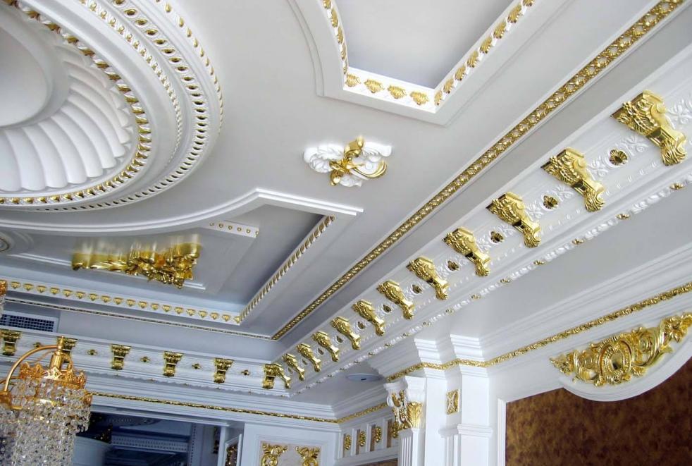 装修别再用普通石膏线,家庭装修用木线条还是石膏线