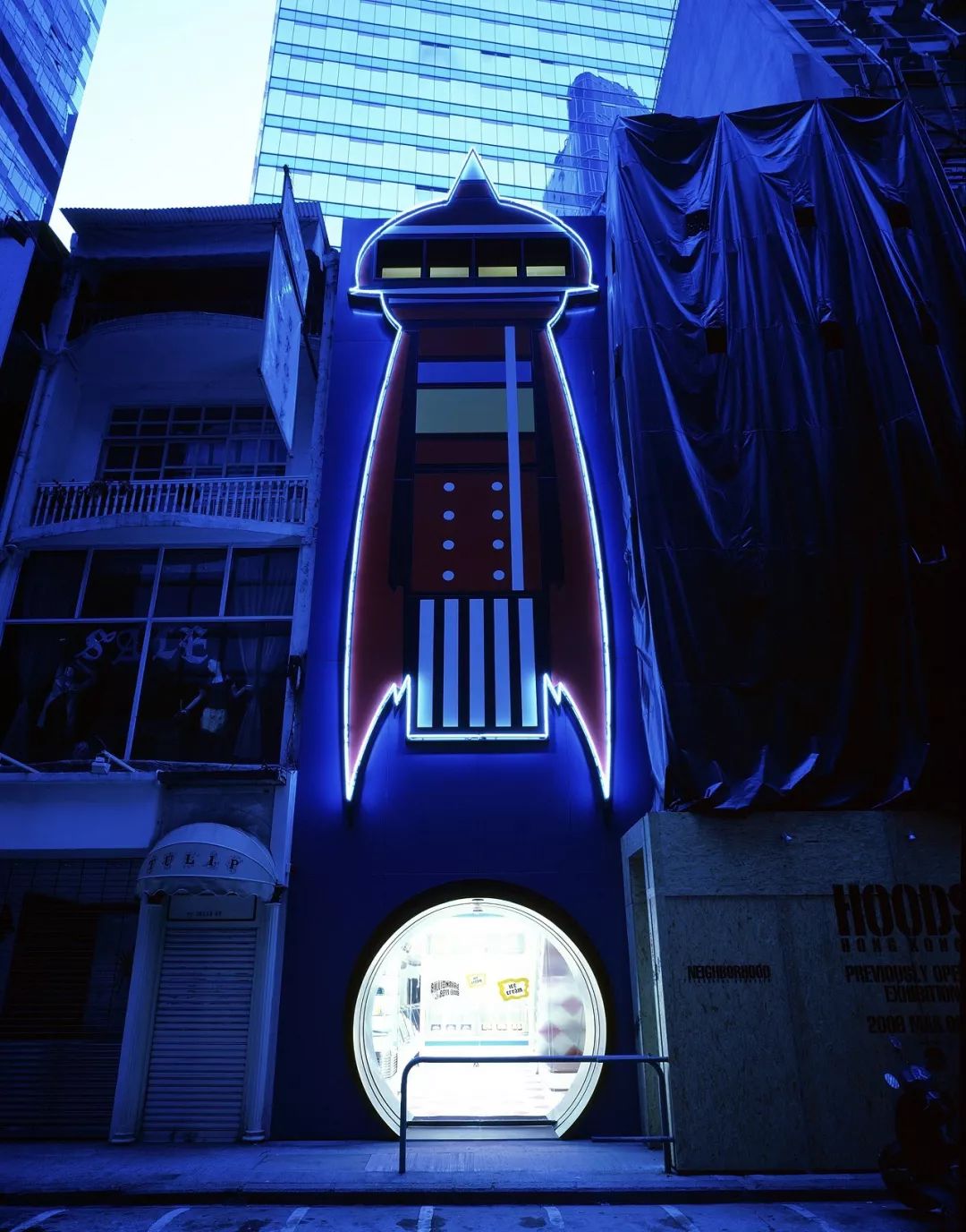 从优衣库到南京步行街,优衣库到路易威登