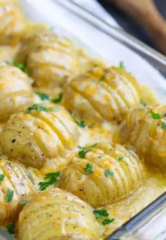 土豆在裤子上涂一下，解决了家家户户的大难题，太实用了