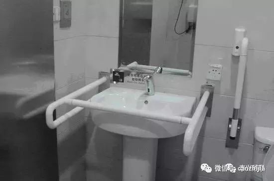 残疾人怎么申请无障碍改造,残疾人厕所改造找哪里办