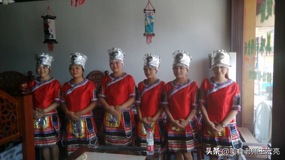 云南蒸汽石锅鱼起源地,云南石锅蒸汽鱼的原理