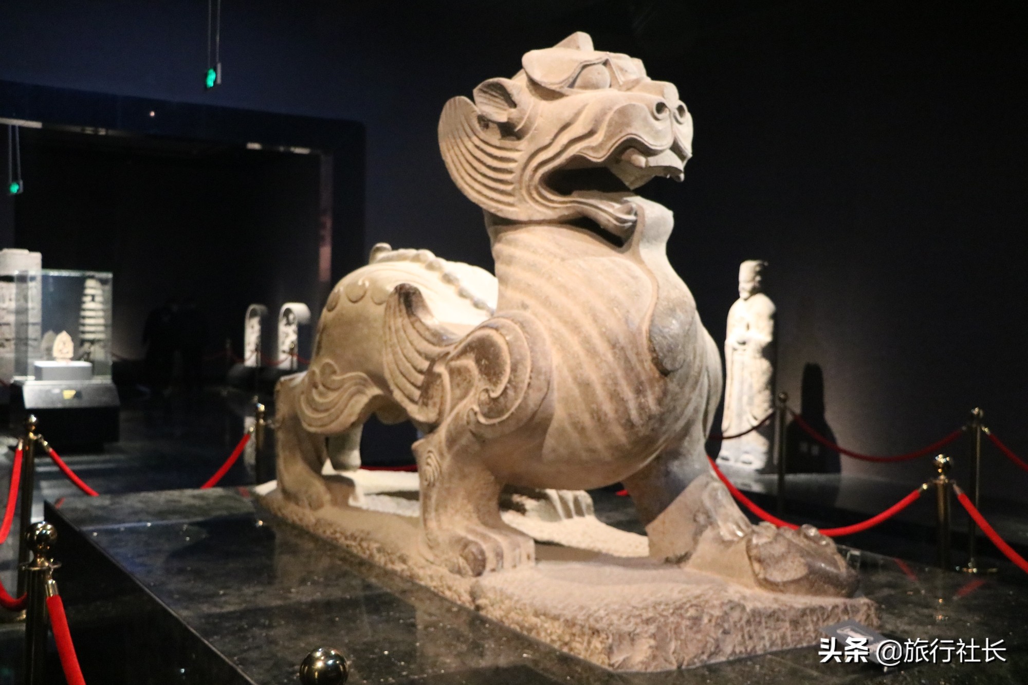 河南博物馆象牙镇馆之宝,河南一个石头博物馆