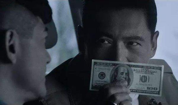 你的lv包包里有什么,你的gucci是真是假