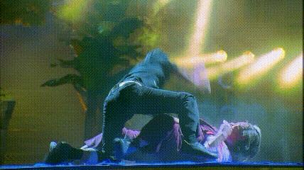 甄子丹杀破狼与吴京对打片段,棍法对决甄子丹完整版