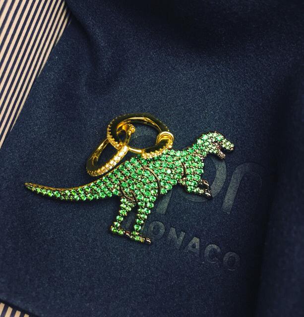 送女生实用有创意且便宜的礼物,一周年最有意义的礼物送女友实用