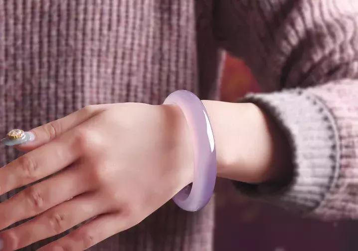 顶级翡翠玉石品种,不输翡翠的小众玉石