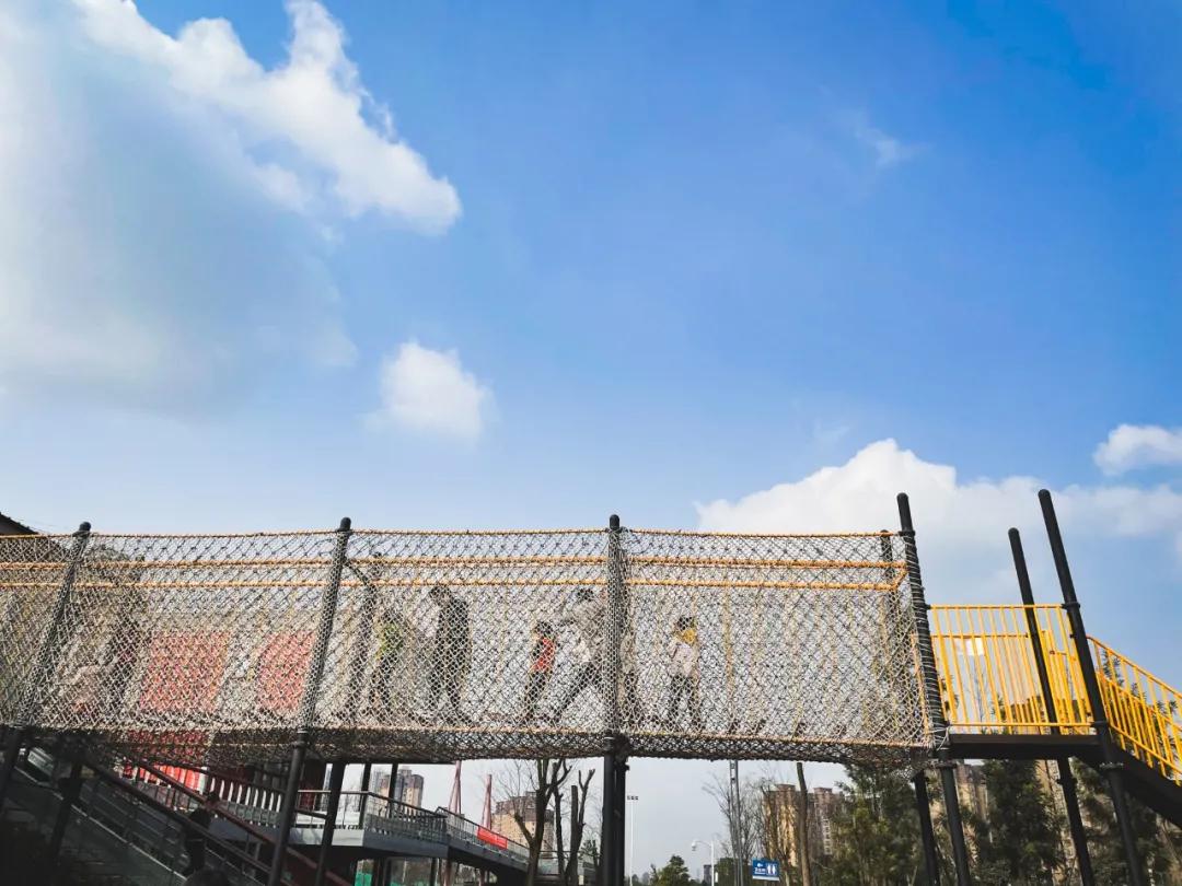 最好的足球场地是哪里,最好的足球场地在哪里