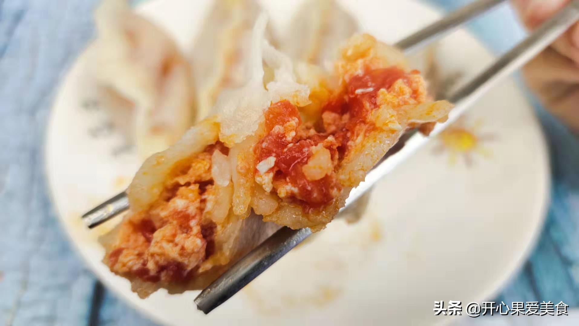 只用面粉做水晶蒸饺,蒸饺怎么做皮不硬又透明配方