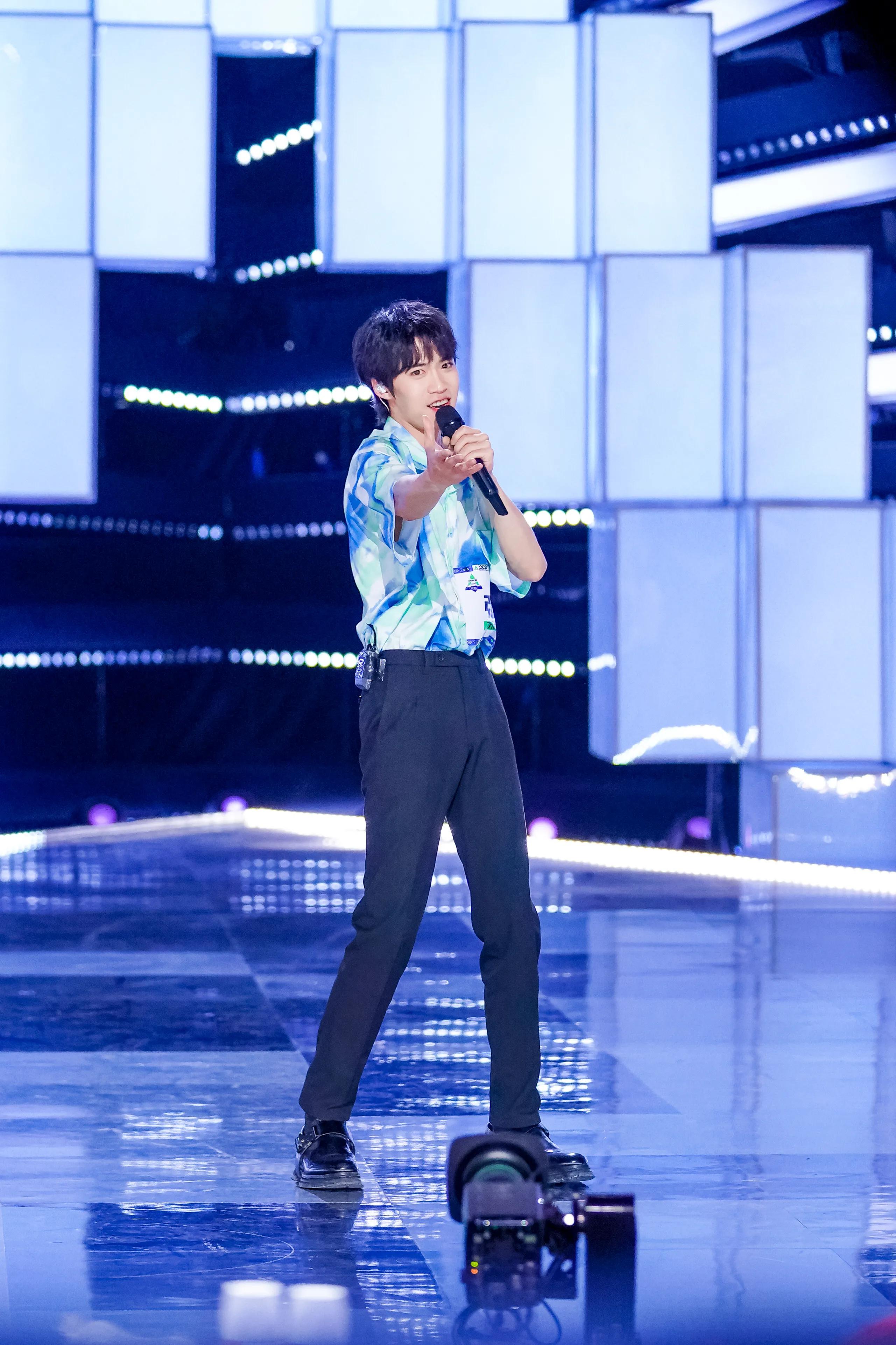 创4超燃舞台,创四张腾