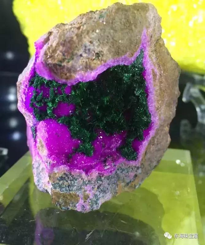 最好看的天然矿物,世界上最珍贵的矿物