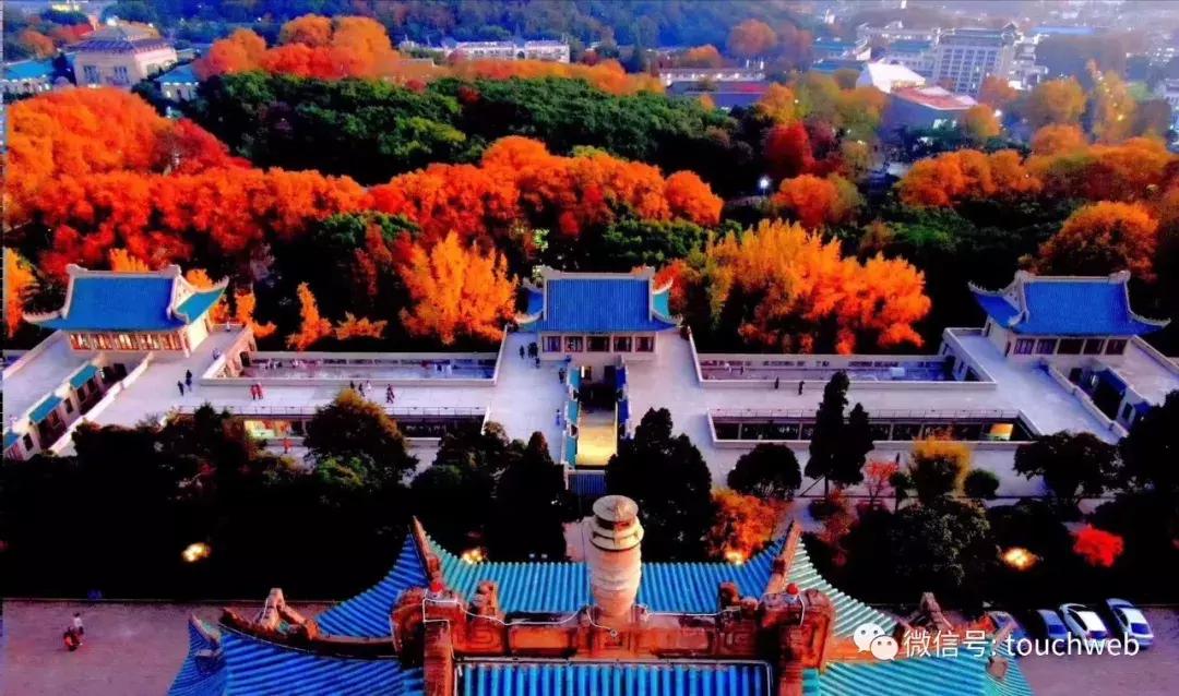 雷军武汉大学校园,雷军谈世界第一大学