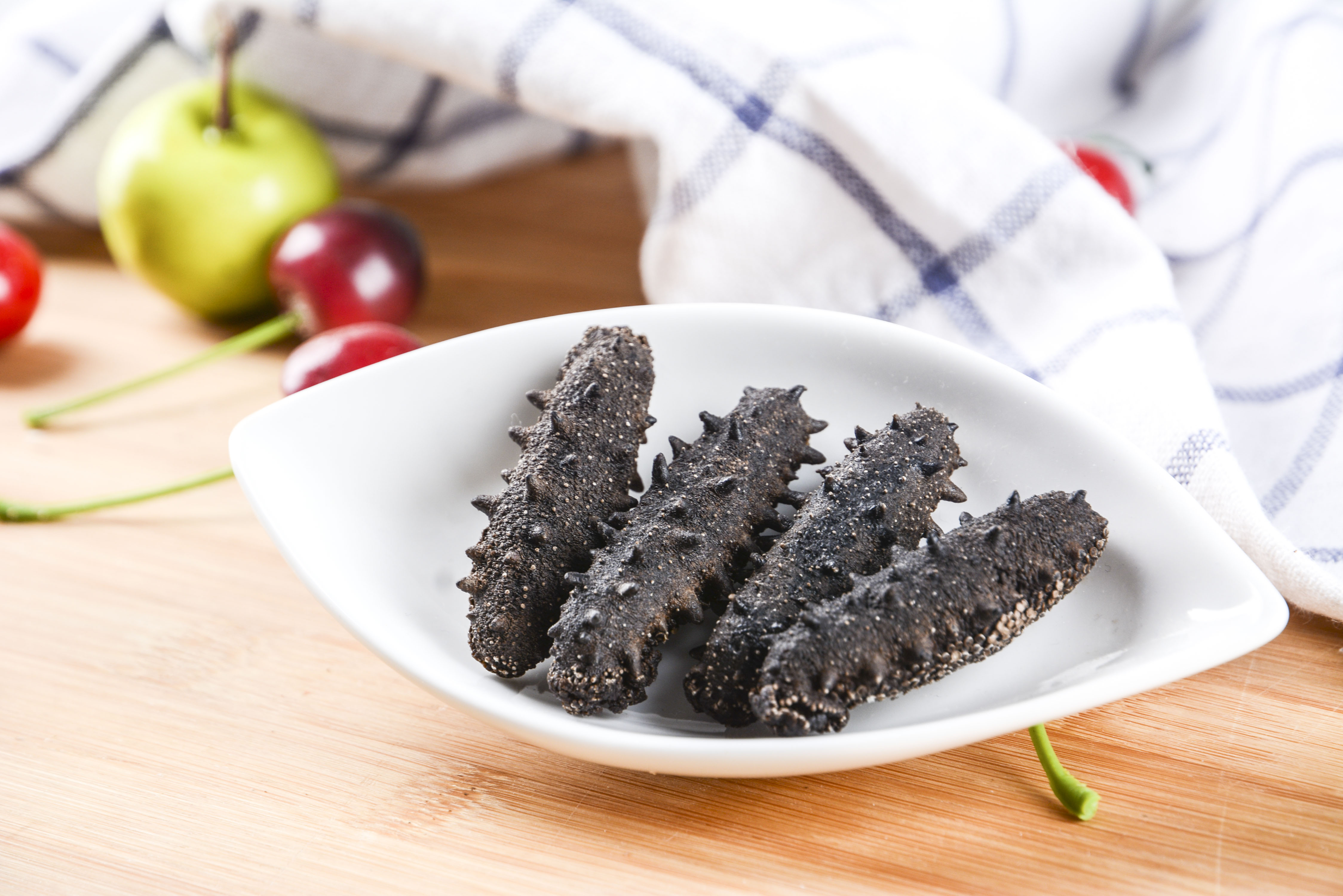 鲜海参的简单最佳吃法和做法,发好的海参怎么吃既简单又好吃