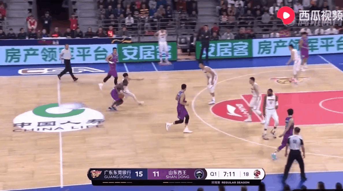 广东队全场快攻防守高光时刻,广东队的防守战术有多可怕