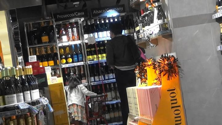 霍启刚晒与郭晶晶甜蜜合照,霍启刚为郭晶晶庆40岁生日