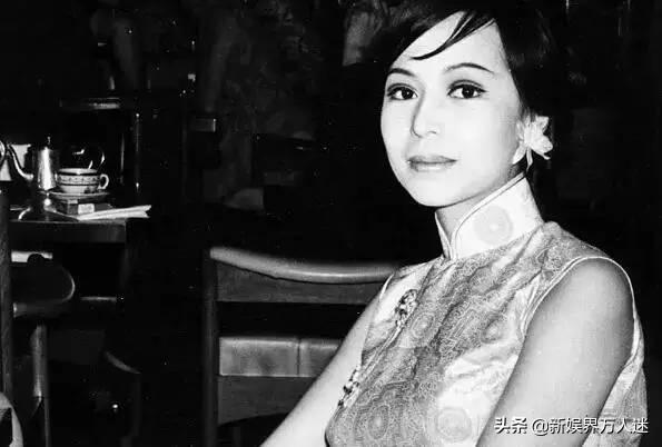 这才是现实中的女王！亚洲*星艳**退圈搞卫星，曾让千个男人拜倒裙下