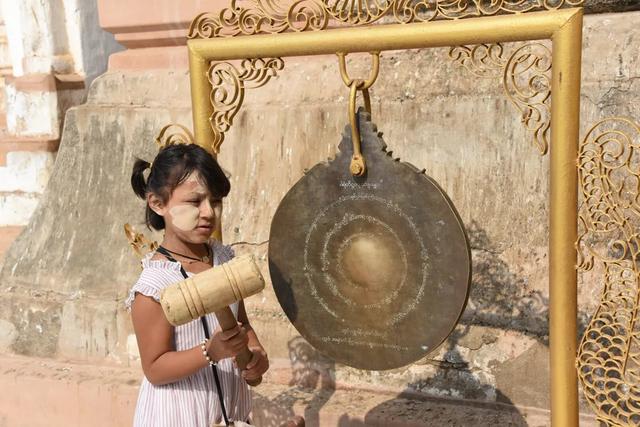 缅甸人为什么要擦老缅粉,缅甸人为啥要擦老缅粉