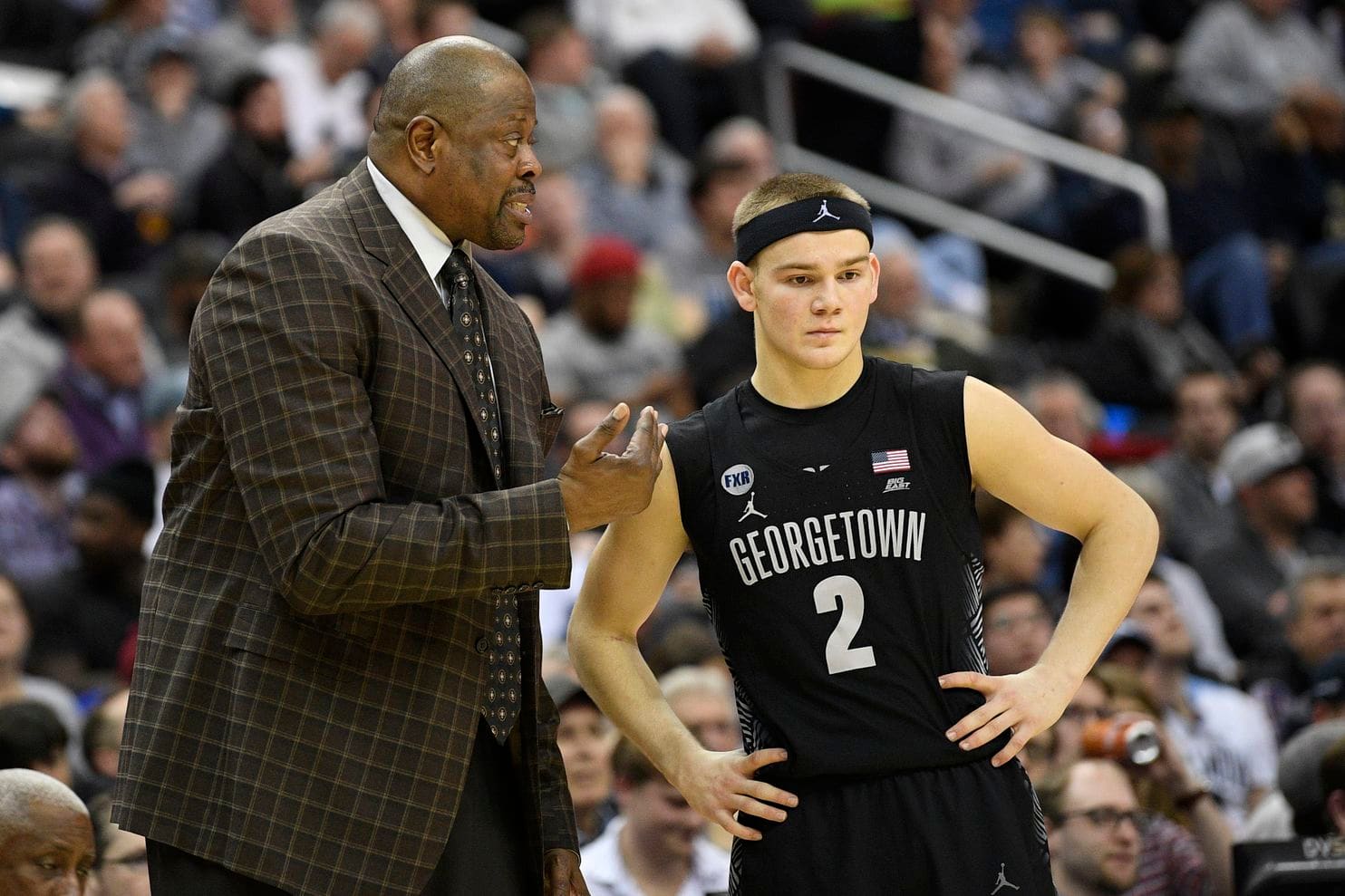 大猩猩尤因绝杀,大猩猩尤因扣篮