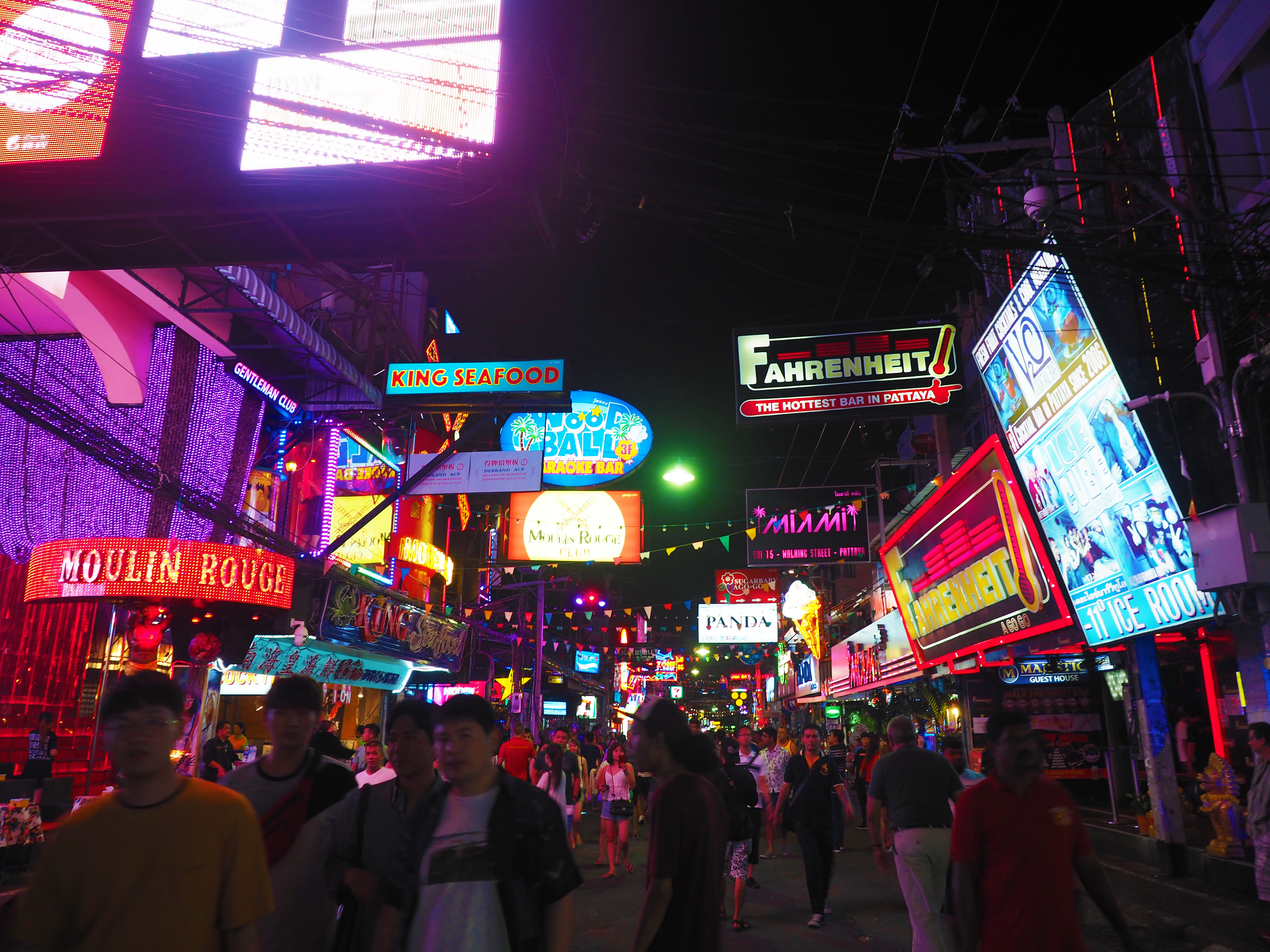 2018泰国必买的10件东西,泰国宋干节旅游攻略