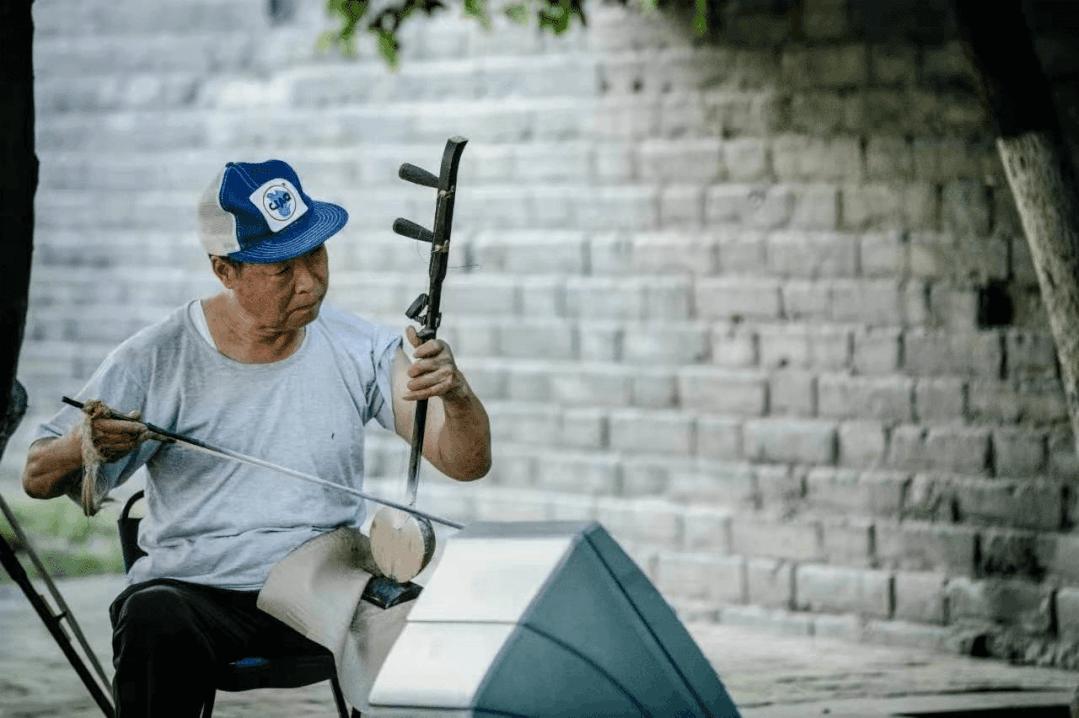 浠ュ涓虹焊杩涜缁樼敾鍒涗綔,浠ュ涓虹焊浣滅敾