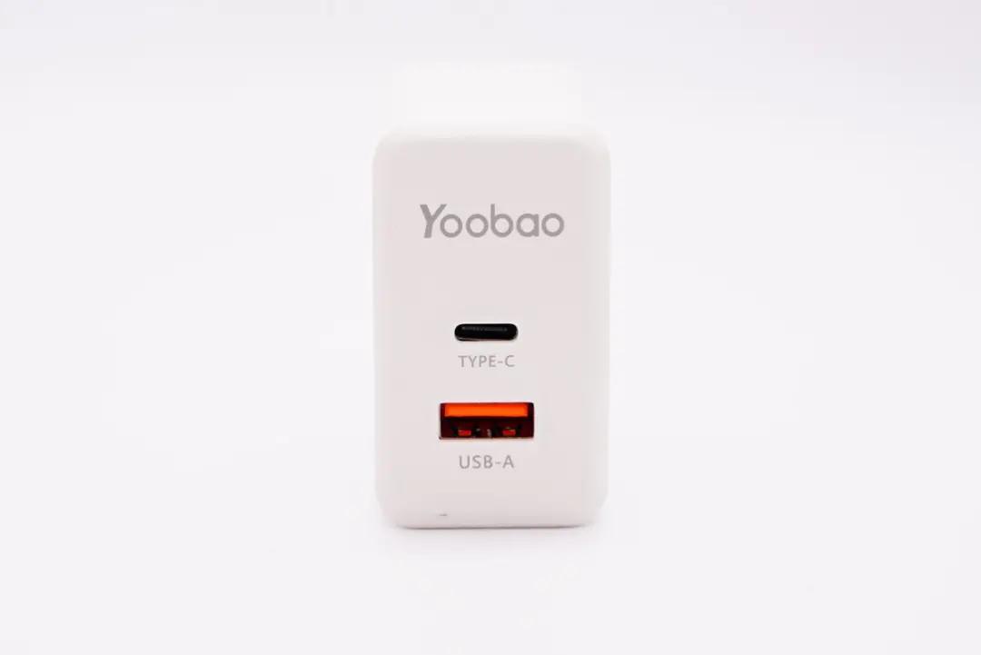 iphone13到底该不该买原装充电器,iphone13有没有充电器