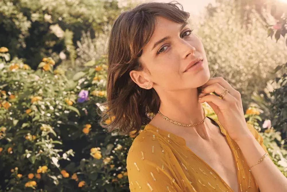 代购回应lv坚决打击代购,潘多拉品牌现在怎么样了