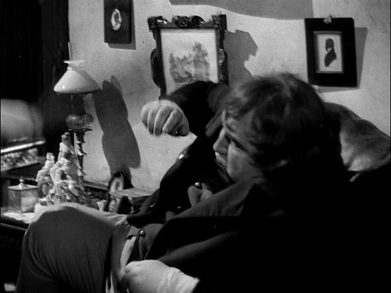 评分8.2，英国版《三毛流浪记》，狄更斯经典之作的银幕化范本